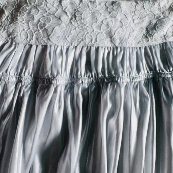 Free People Helin Skirt Set Shimmering Smocked Piped-Edge Detail Crop Tank Silky - Picture 10 of 16